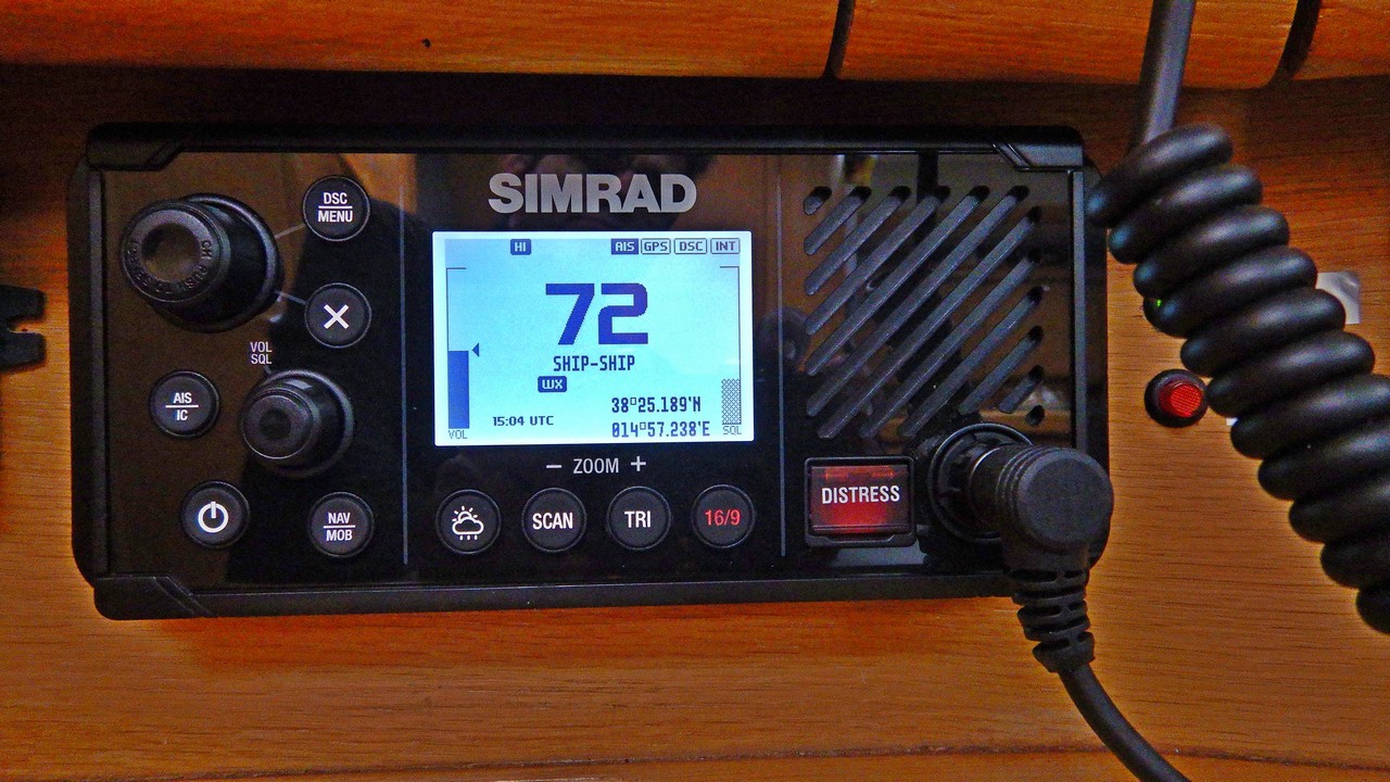 simrad RS40-B