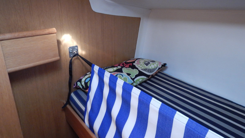 uprava postele na lodi